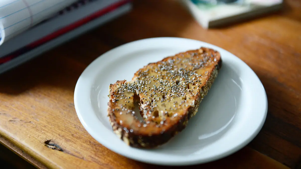 libby saylor qOupj2UzYOM unsplash