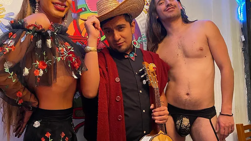 A GLORIA308602142 482165577257245 4640404836954264891 n 1