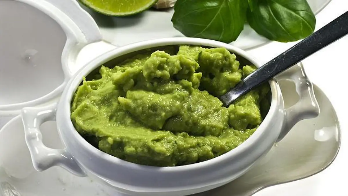 640px Guacamole IMGP1271