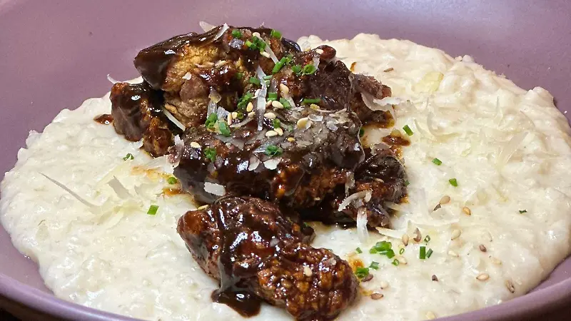 CARMELA DE MORADA (5)