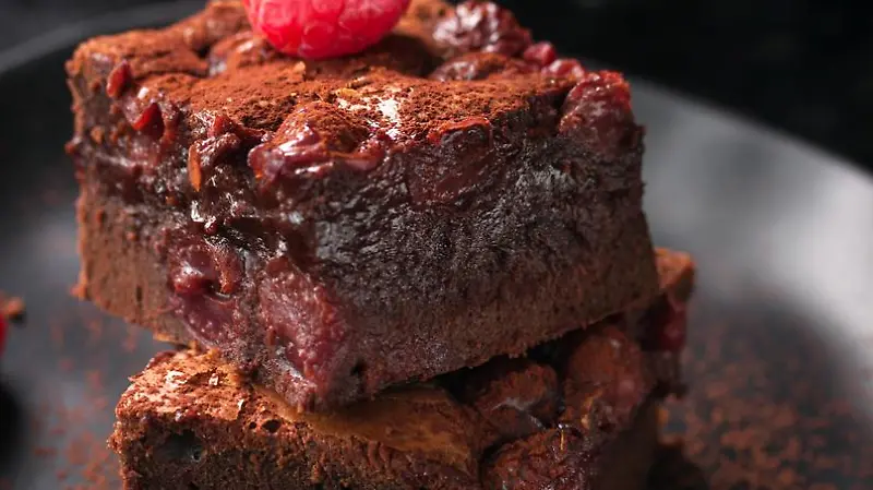 BROWNIE RED VELVET 1