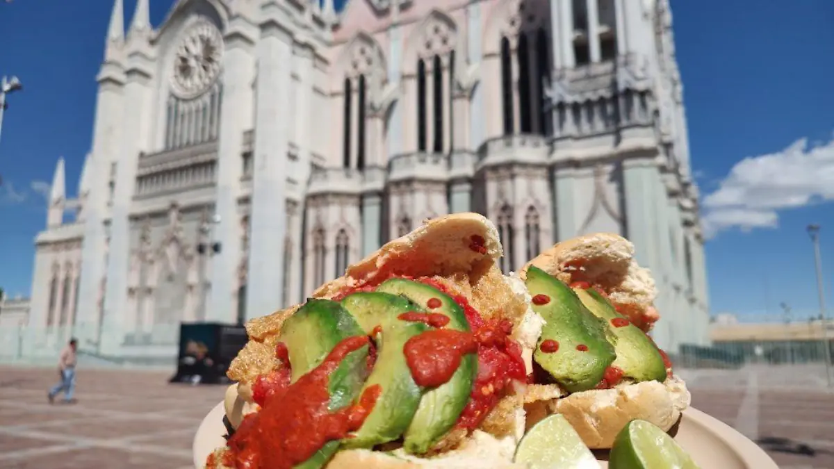 Guacamayas Juan Contreras   El Sol de Leon.jpg35 1024x768 1