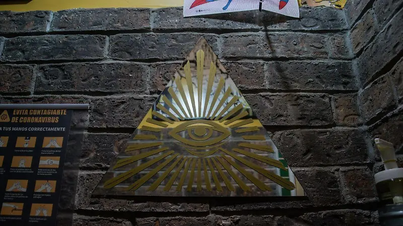 Cafetería Fuzz and Brew 14