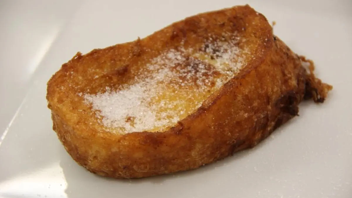 Torrija con azúcar