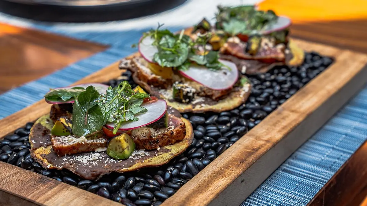 URIEL ZAMBRANO BENCOMO COMIDA 88 1