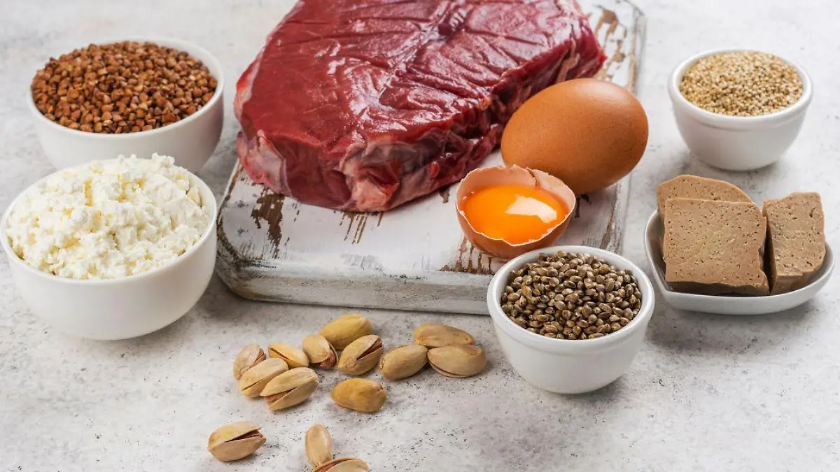 2 alimentos ricos en proteínas