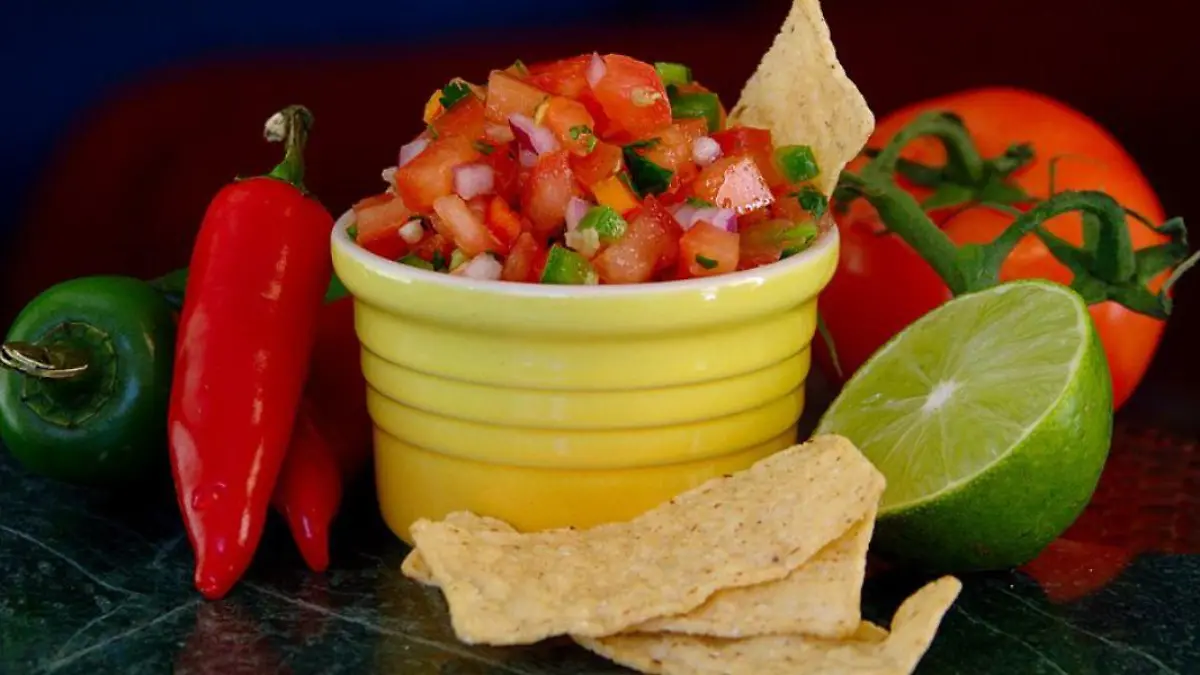 4 Aderezo Pico de gallo