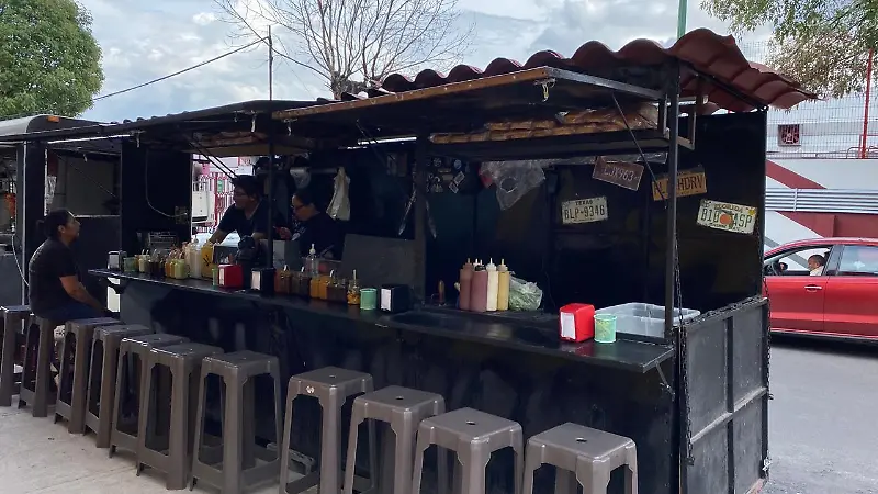 1 GORILLA BURGER 2