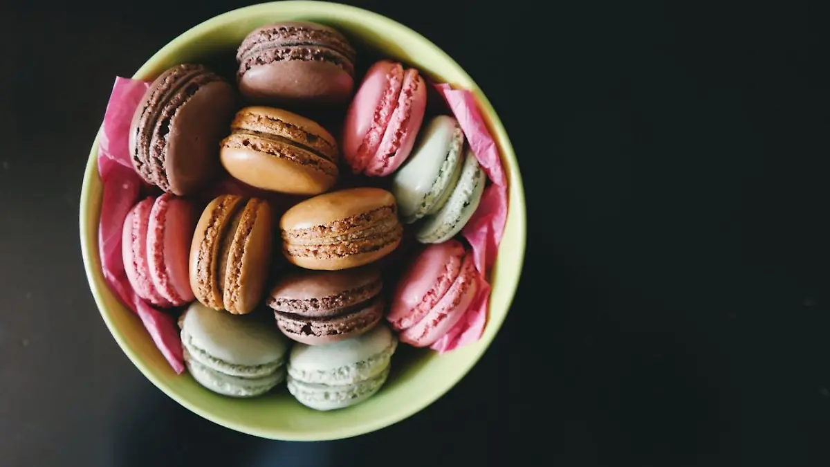 Receta de macarons de petalos de rosa