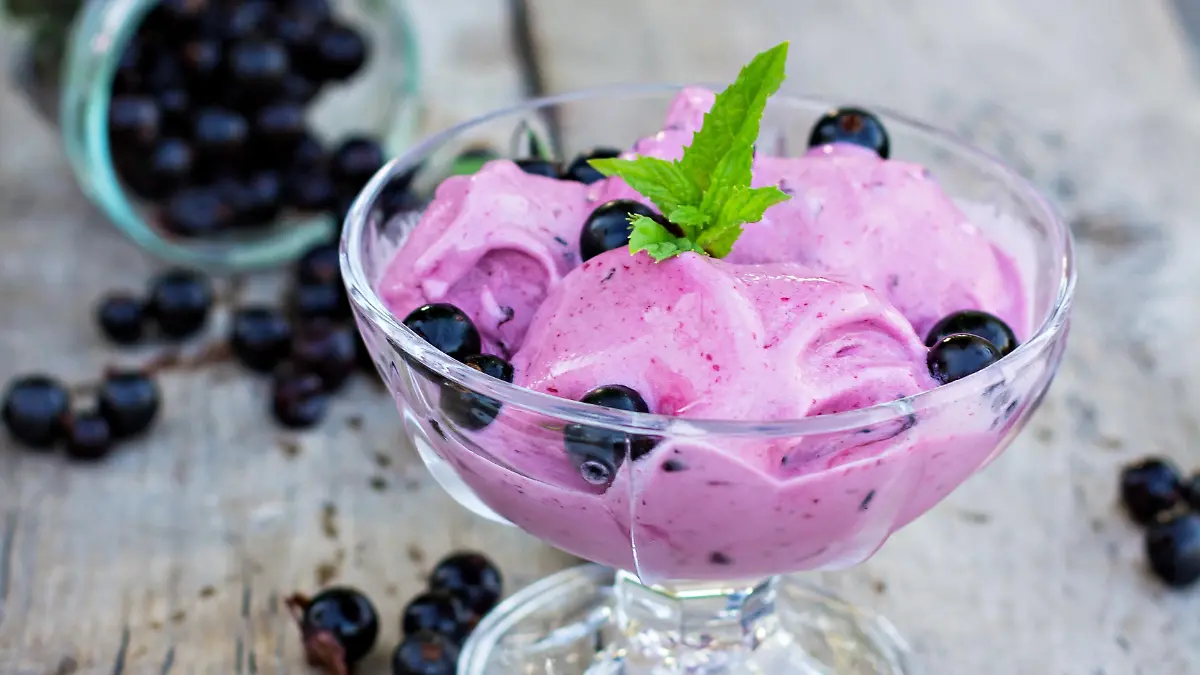 blackcurrant ice cream