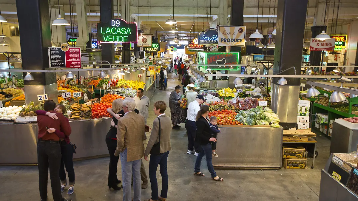 DT GrandCentralMarket 20140222 3 RM