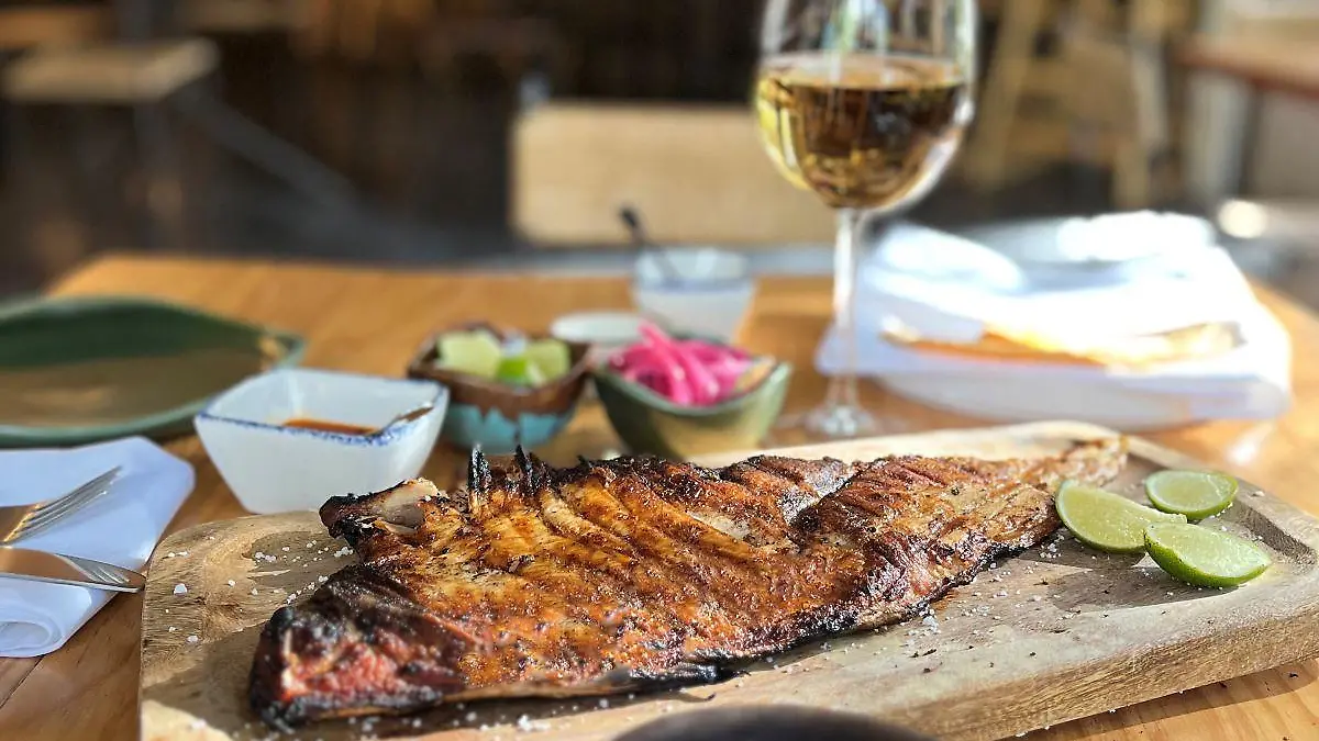 Marea Pescado Zarandeado