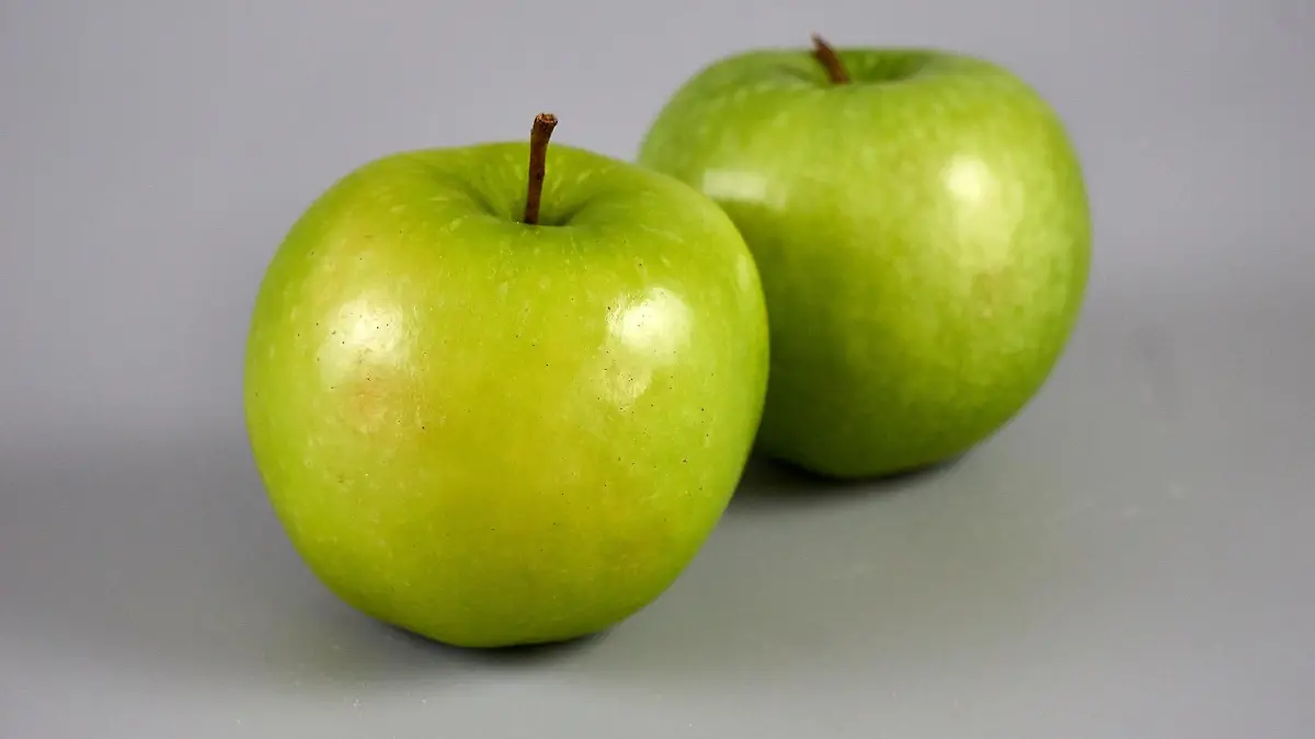 apples 2243734 1920 (1)