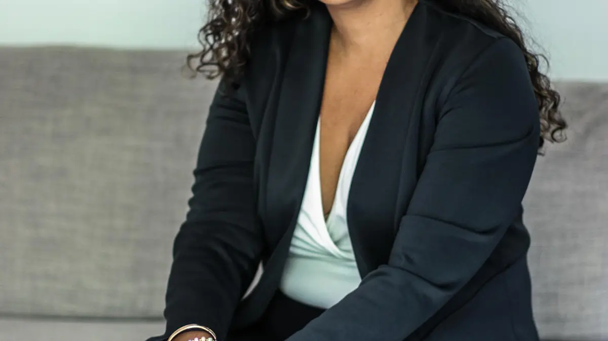 04 INTERIORES   CHICA Larissa Areas Manzana Verde Disruptores Comida Fit (15)