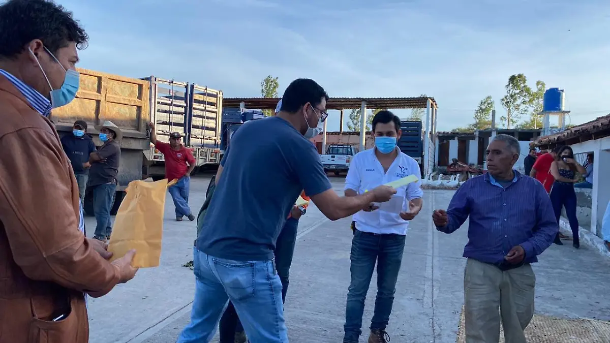 PHOTO 2020 11 08 14 31 18 1