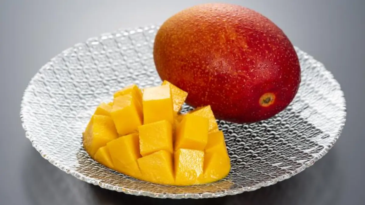 Close up of mango on a glass plate