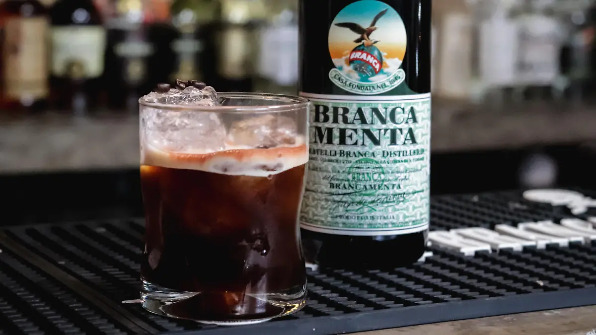 Branca Menta Carajillo Branca 02