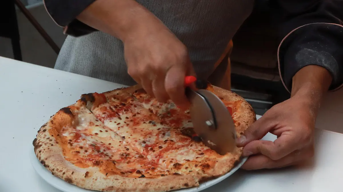 CASA D AMICO PIZZA POLANCO alejandro aguilar 4