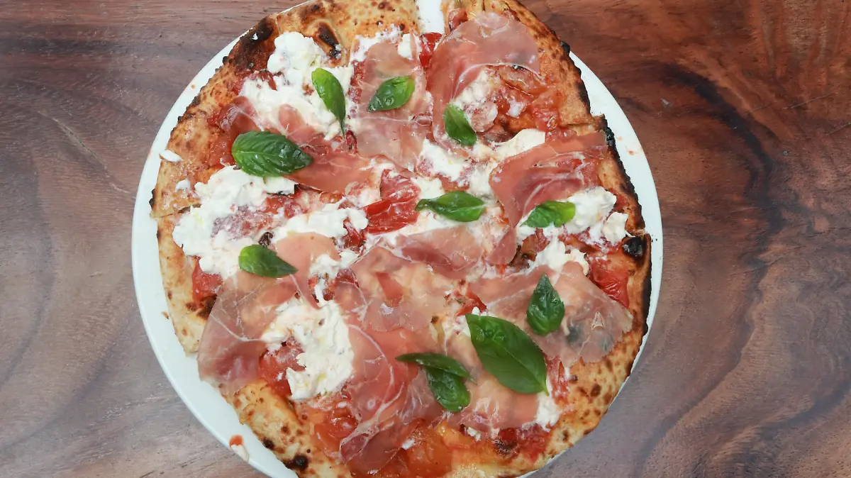 CASA D AMICO PIZZA POLANCO alejandro aguilar 3