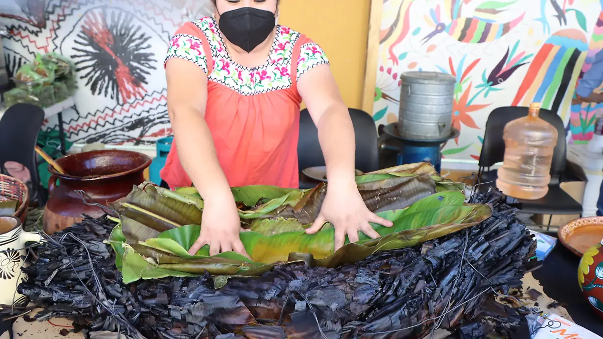 TAMALES LOS PINOS 14