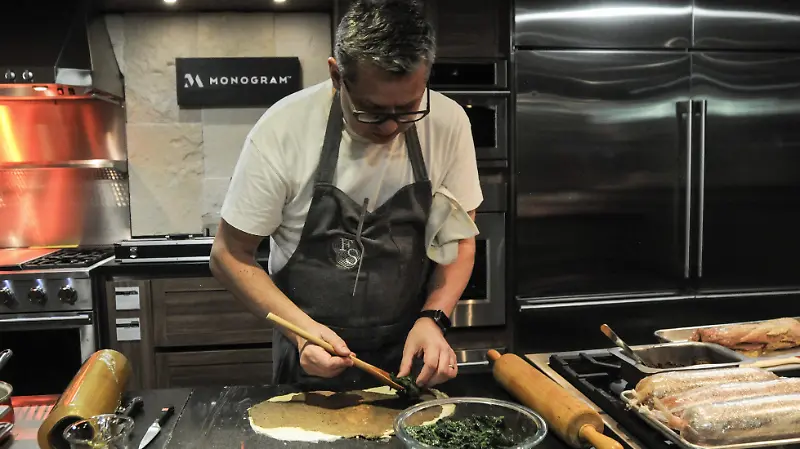 Aracely Martínez 08 12 22
Chef Fernando Stovell.
