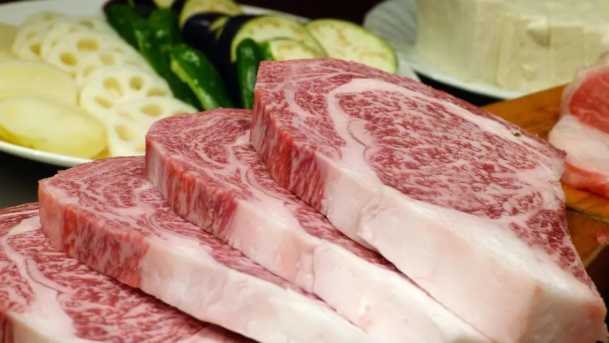 meat gc61600b60 1280 1