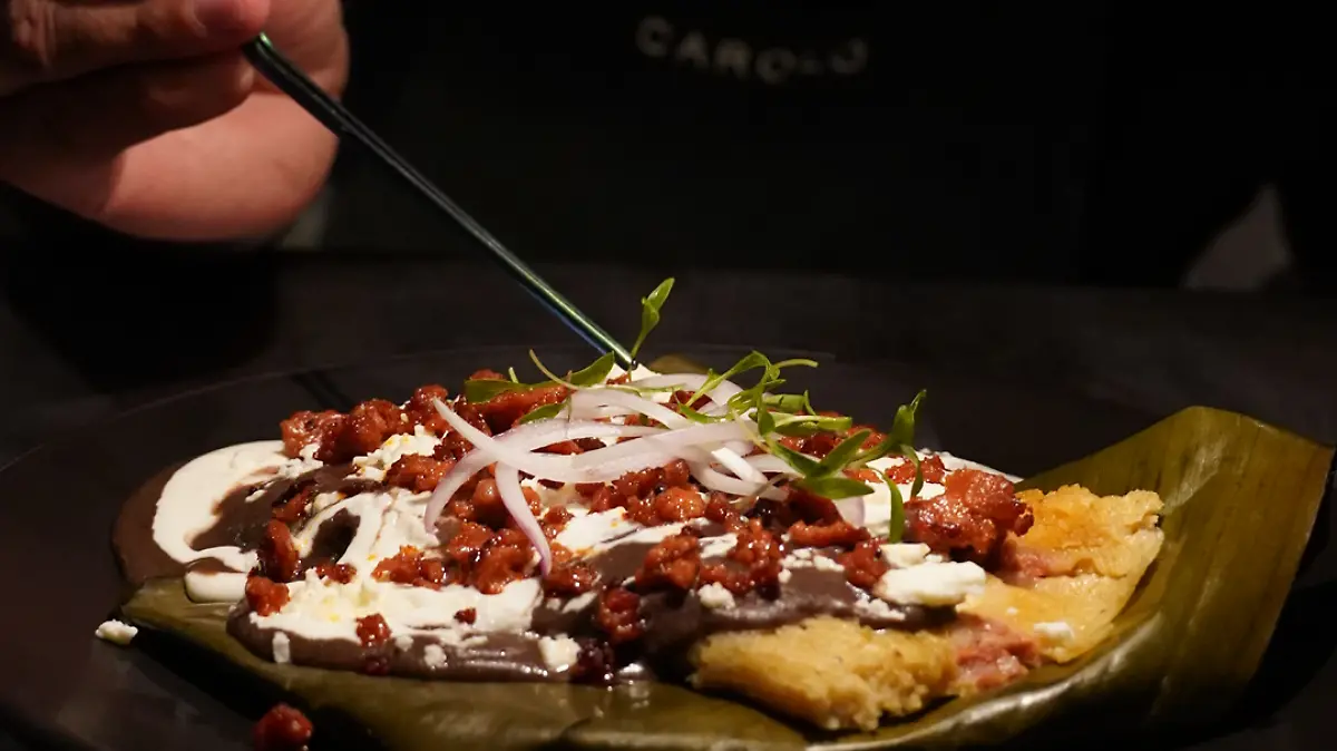 Tamal oaxaqueno de chicharron Carolo