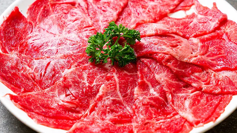 wagyu carpaccio tasty sliced beef strips 800x 1