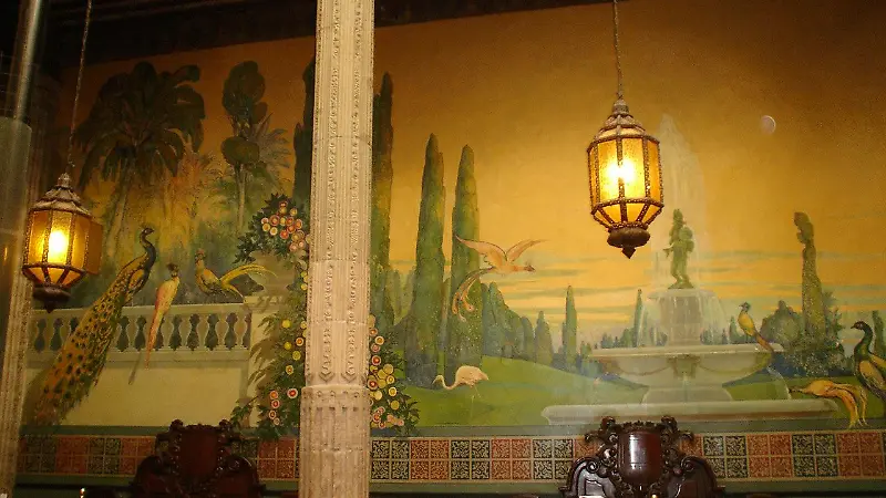 MURAL EN LA CASA DE LOS AZULEJOS