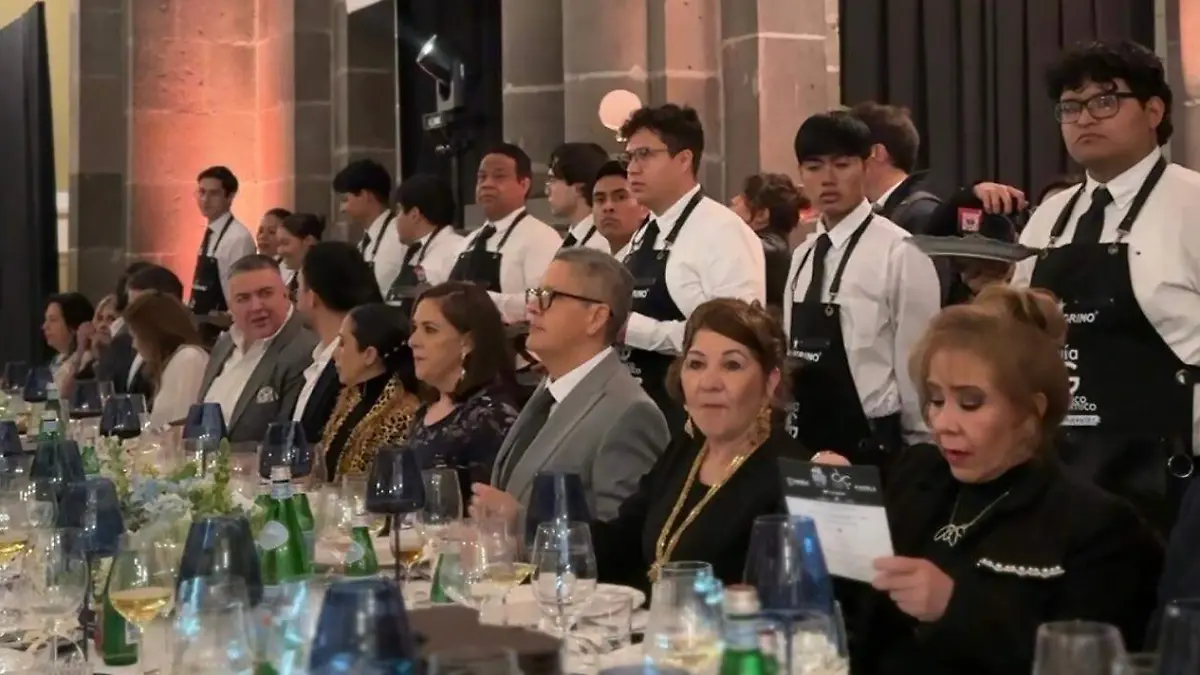 Cena de arranque por la Guía México Gastronómico 2026