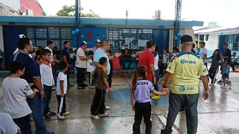 Dia del padre en tapachula asi celebraron en escuela primaria - Diario del  Sur | Noticias Locales, Policiacas, sobre México, Chiapas y el Mundo