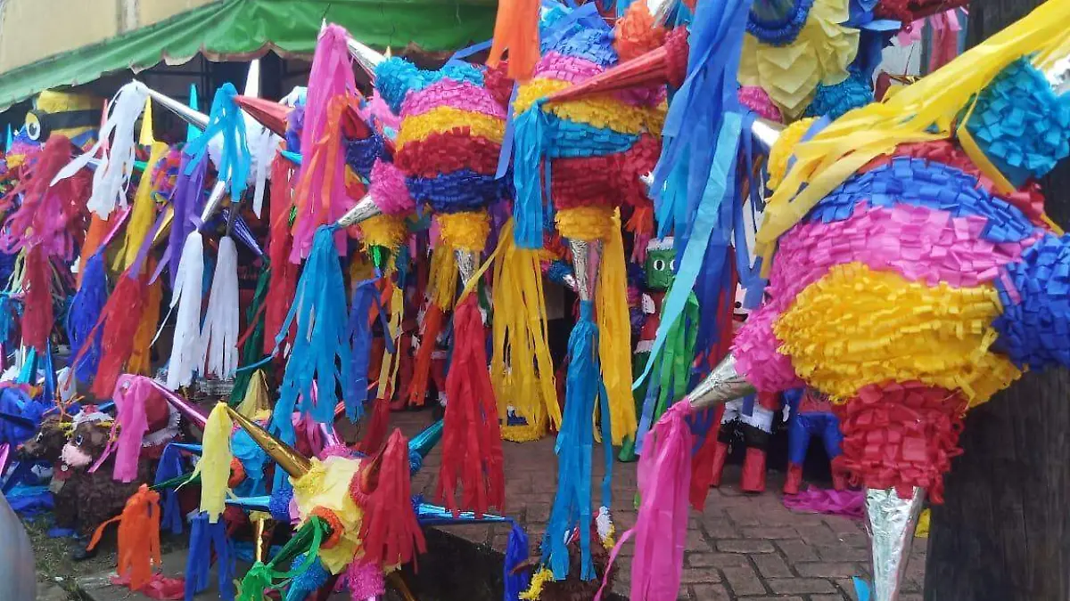 piñatas