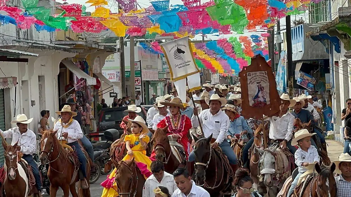 cabalgata tuxtla chico