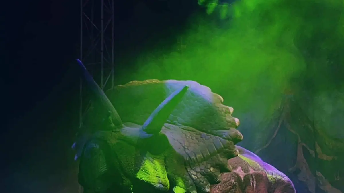 Dinosaurio animatrónico