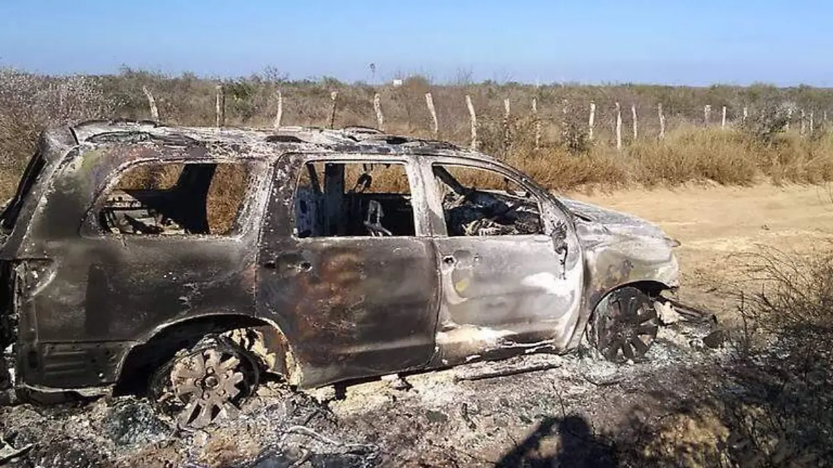 camioneta quemada