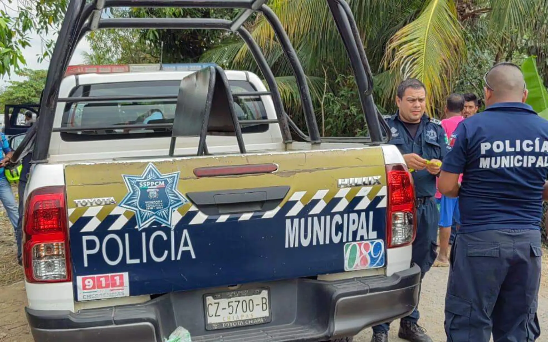 Policía