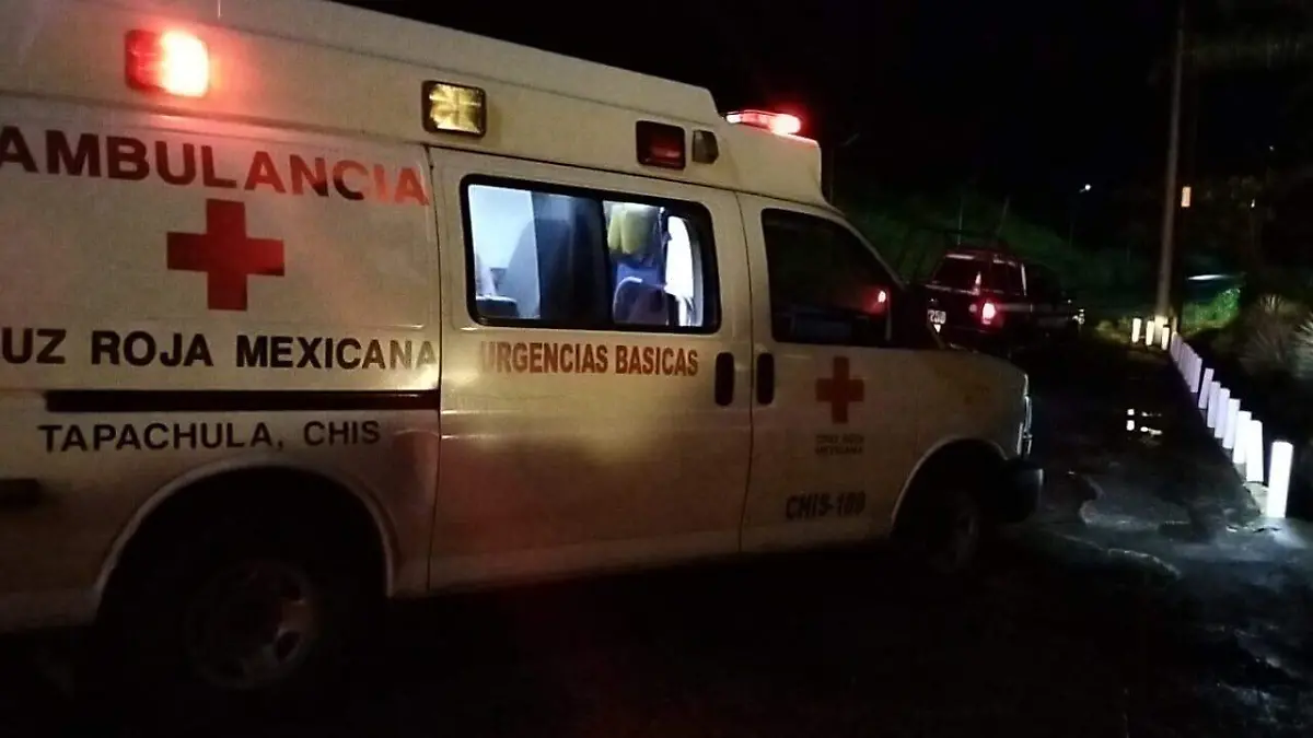 ambulancia de Cruz Rojas