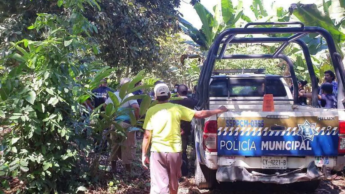 patrulla policia municipal
