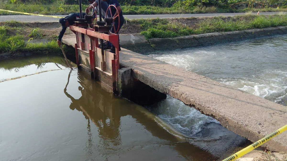 canal de riego