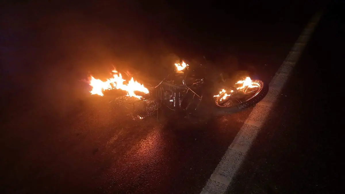 motocicleta accidentado 2