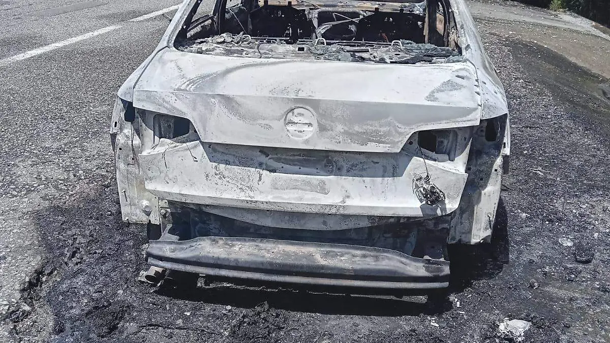 auto ardiendo2