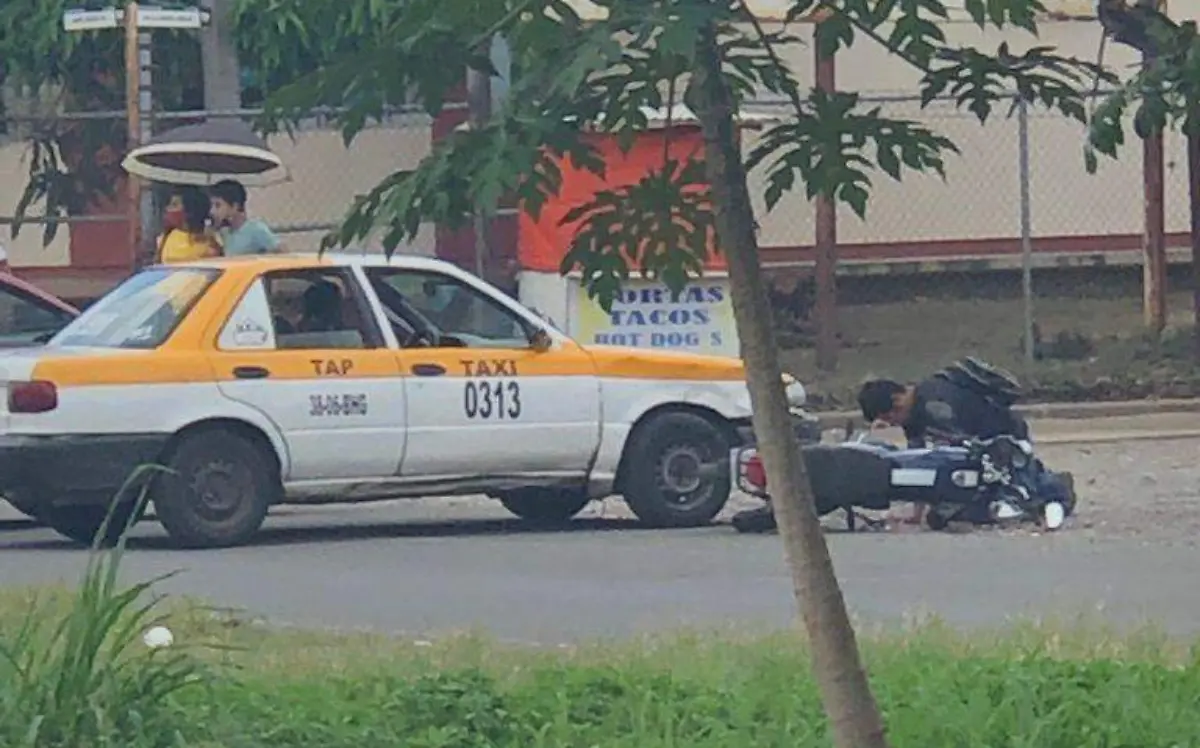 taxista atropella a motociclista 1