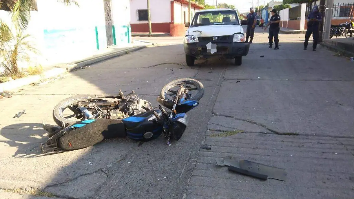 Motociclista lesionado