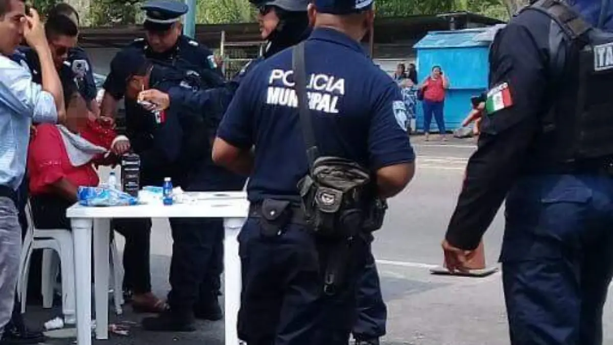 machete