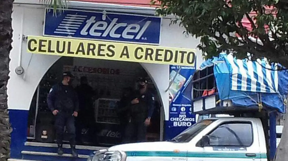 asalto a tienda de celulares.png2