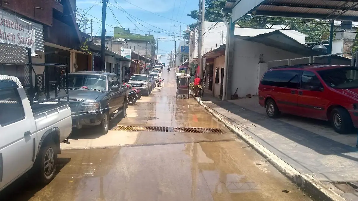 fugas de agua en huixtla 2