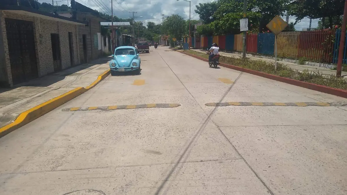 denuncian apagones constantes en tuzantan 1