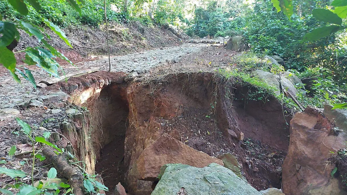 carretera zona alta huixtla 2