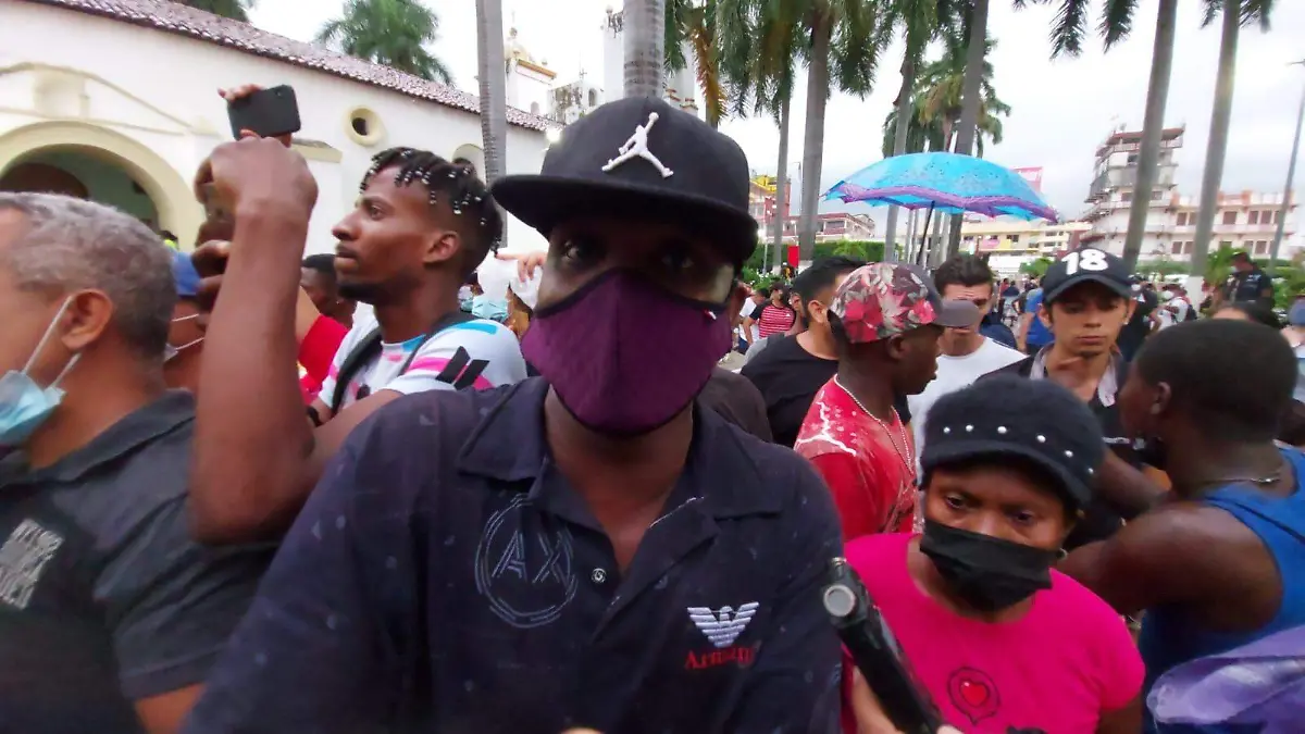 migrantes haitianos piden ayuda 2