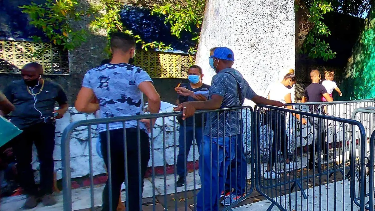 atención a migrantes